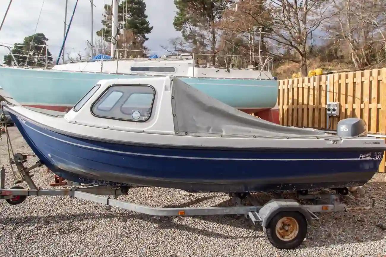 2004 Orkney 520 open